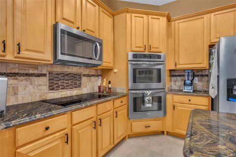 Casa en venta en Apopka, Florida, 5 dormitorios, 319.96 m2 № 2151834 - foto 11