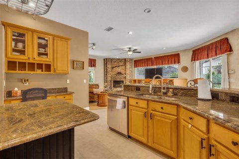 Casa en venta en Apopka, Florida, 5 dormitorios, 319.96 m2 № 2151834 - foto 14