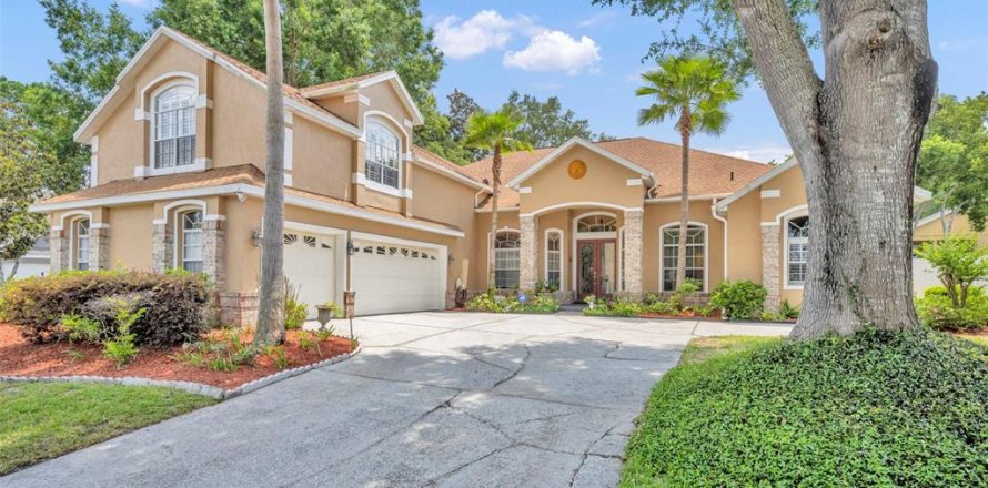 Casa en Apopka, Florida 5 dormitorios, 319.96 m2 № 2151834