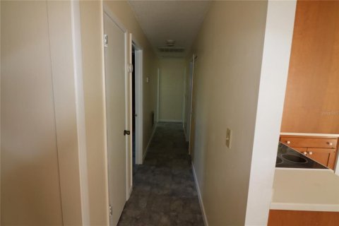 House in Mulberry, Florida 3 bedrooms, 156.08 sq.m. № 2299363 - photo 25