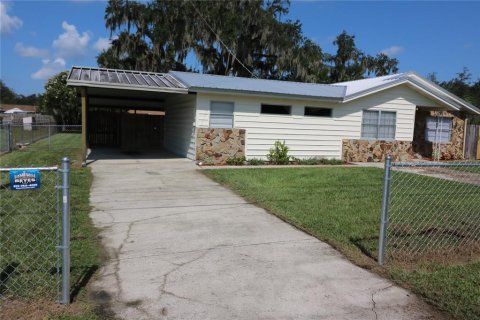 House in Mulberry, Florida 3 bedrooms, 156.08 sq.m. № 2299363 - photo 7