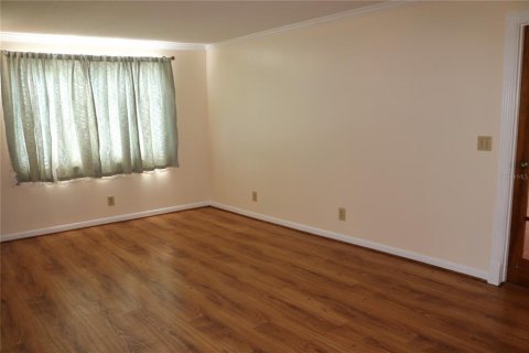 House in Mulberry, Florida 3 bedrooms, 156.08 sq.m. № 2299363 - photo 13