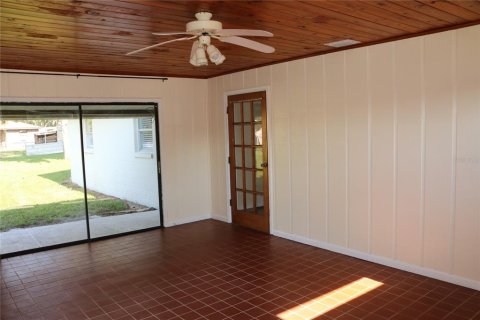 House in Mulberry, Florida 3 bedrooms, 156.08 sq.m. № 2299363 - photo 16