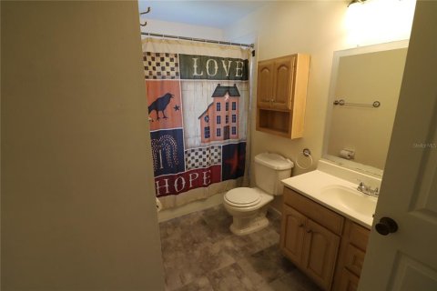 House in Mulberry, Florida 3 bedrooms, 156.08 sq.m. № 2299363 - photo 26