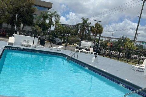 Copropriété à louer à Miami, Floride: 35.77 m2 № 1958556 - photo 12