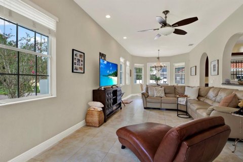Casa en venta en Tampa, Florida, 5 dormitorios, 353.96 m2 № 2383543 - foto 14