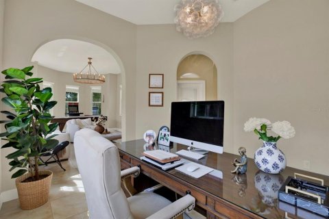 Casa en venta en Tampa, Florida, 5 dormitorios, 353.96 m2 № 2383543 - foto 18
