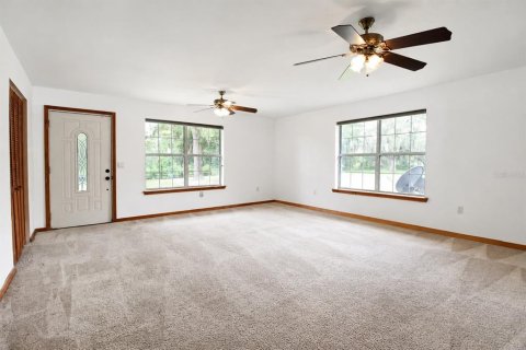 House in Cross City, Florida 4 bedrooms, 256.41 sq.m. № 2156942 - photo 17