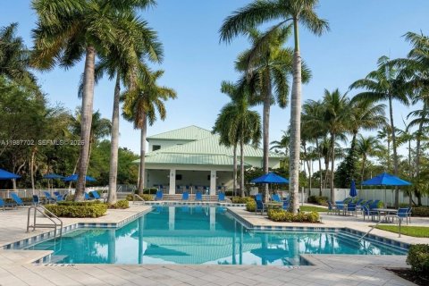 Copropriété à vendre à Doral, Floride: 1 chambre, 99.41 m2 № 2050653 - photo 15