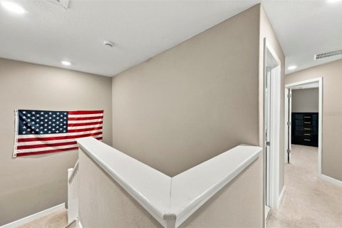Townhouse in Tampa, Florida 4 bedrooms, 234.67 sq.m. № 2418323 - photo 28