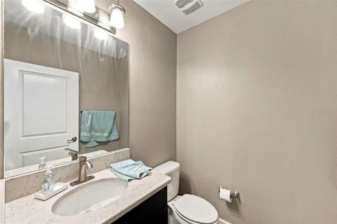 Townhouse in Tampa, Florida 4 bedrooms, 234.67 sq.m. № 2418323 - photo 18