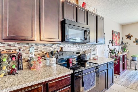 Купить виллу или дом в Дэвенпорт, Флорида 8 комнат, 250.46м2, № 1681227 - фото 30