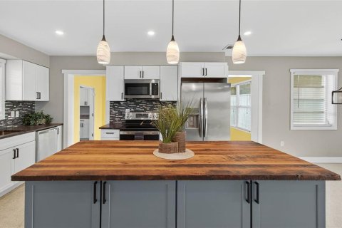 Casa en venta en Port Charlotte, Florida, 2 dormitorios, 115.29 m2 № 1912851 - foto 13