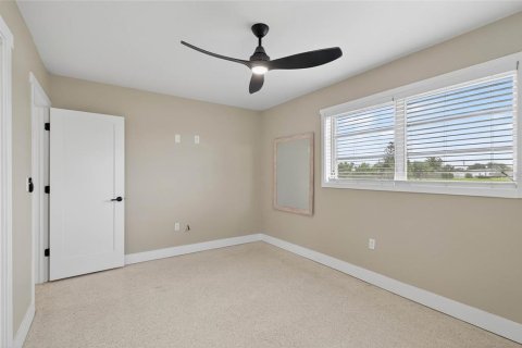 Casa en venta en Port Charlotte, Florida, 2 dormitorios, 115.29 m2 № 1912851 - foto 28