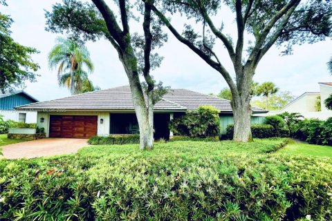 House in Palm Beach Gardens, Florida 4 bedrooms, 277.03 sq.m. № 1476062 - photo 2