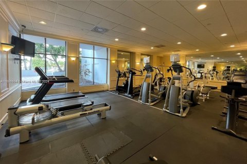Condo in Miami Beach, Florida, 2 bedrooms  № 1729572 - photo 14
