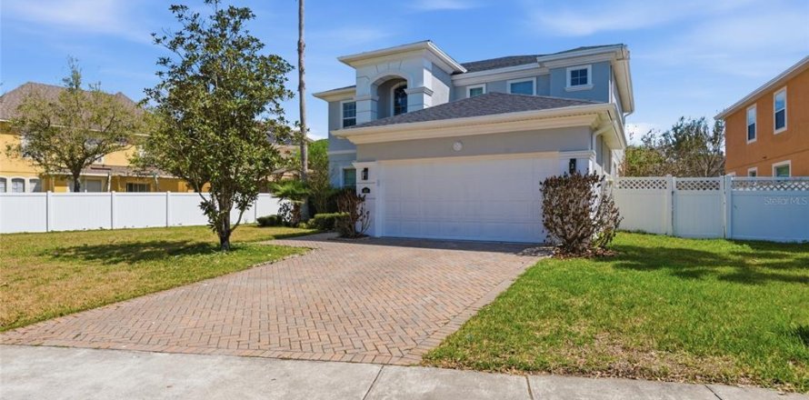 Villa ou maison à Orlando, Floride 4 chambres, 240.43 m2 № 2142380