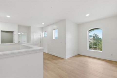 Villa ou maison à vendre à Orlando, Floride: 4 chambres, 240.43 m2 № 2142380 - photo 18