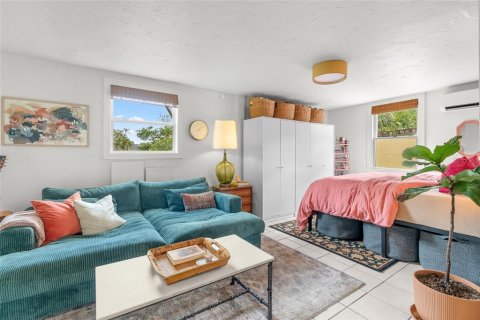 Villa ou maison à vendre à Saint Petersburg, Floride: 2 chambres, 97.55 m2 № 2095234 - photo 18