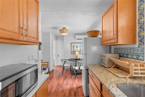 Villa ou maison à vendre à Saint Petersburg, Floride: 2 chambres, 97.55 m2 № 2095234 - photo 28