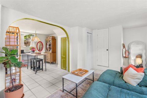 Villa ou maison à vendre à Saint Petersburg, Floride: 2 chambres, 97.55 m2 № 2095234 - photo 8
