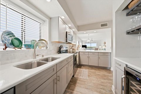 Copropriété à vendre à Ruskin, Floride: 2 chambres, 101.73 m2 № 2354164 - photo 11