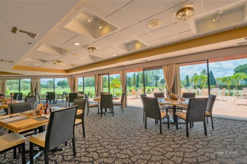 Copropriété à vendre à Pembroke Pines, Floride: 2 chambres, 108.7 m2 № 1979288 - photo 19