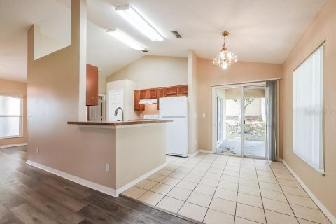 Villa ou maison à louer à Minneola, Floride: 3 chambres, 141.03 m2 № 2100054 - photo 7