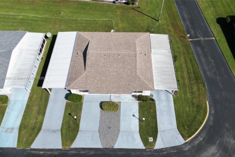 Copropriété à vendre à Lehigh Acres, Floride: 2 chambres № 1969158 - photo 5