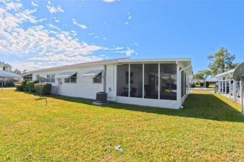 Copropriété à vendre à Lehigh Acres, Floride: 2 chambres № 1969158 - photo 13