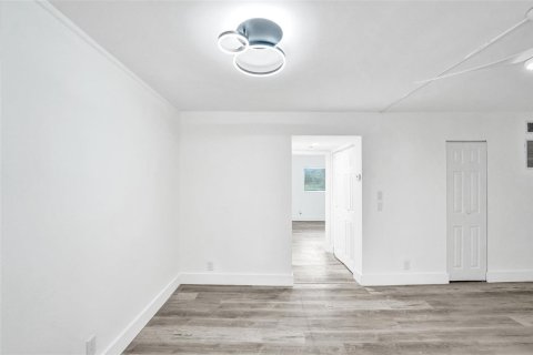 Studio in the Condo in Hollywood, Florida  № 2171513 - photo 25
