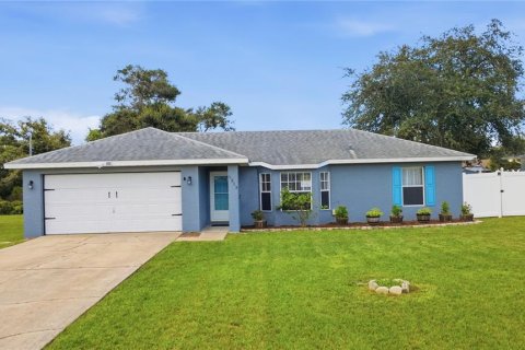 Casa en Deltona, Florida 3 dormitorios, 99.59 m2 № 2376722