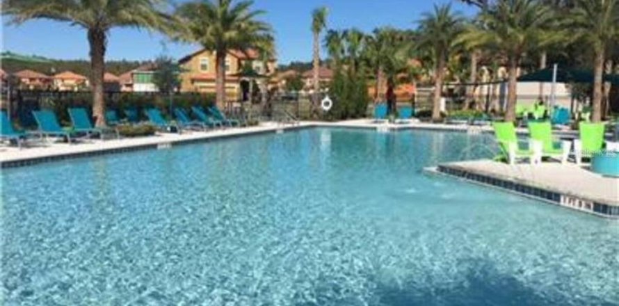Casa en Kissimmee, Florida 4 dormitorios, 189.33 m2 № 1679264
