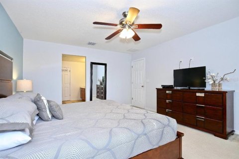 Casa en venta en Kissimmee, Florida, 4 dormitorios, 189.33 m2 № 1679264 - foto 17