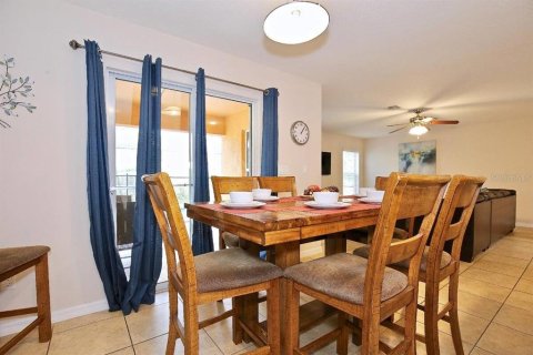 Casa en venta en Kissimmee, Florida, 4 dormitorios, 189.33 m2 № 1679264 - foto 8
