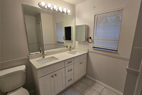 Villa ou maison à louer à Deltona, Floride: 3 chambres, 125.42 m2 № 2383648 - photo 10