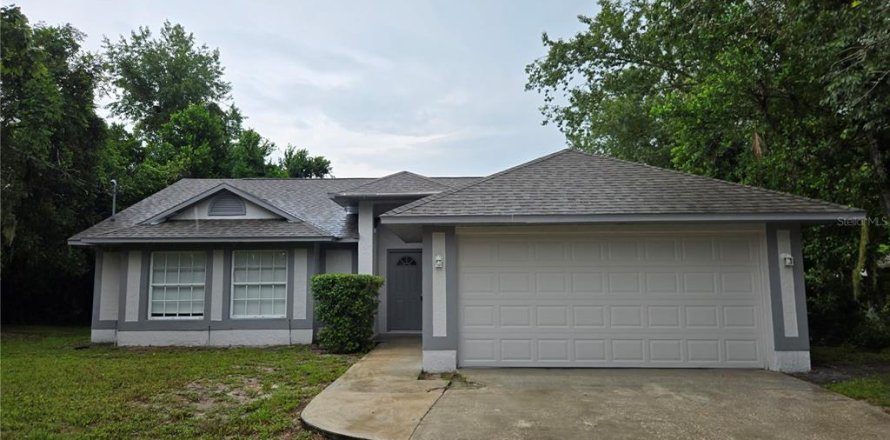 Villa ou maison à Deltona, Floride 3 chambres, 125.42 m2 № 2383648