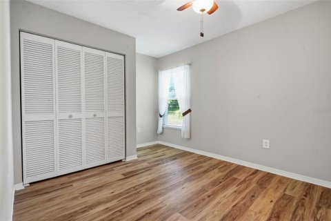 House in San Antonio, Florida 2 bedrooms, 132.01 sq.m. № 2419670 - photo 21