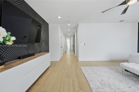 Купить таунхаус в Форт-Лодердейл, Флорида 3 спальни, 314.57м2, № 2045428 - фото 18