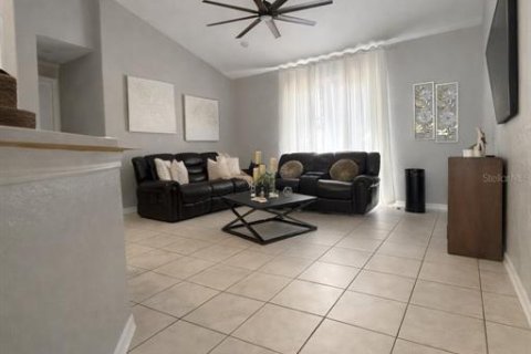 Villa ou maison à vendre à Orlando, Floride: 3 chambres, 189.52 m2 № 2139566 - photo 6