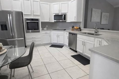 Villa ou maison à vendre à Orlando, Floride: 3 chambres, 189.52 m2 № 2139566 - photo 3