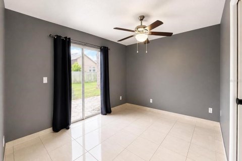 Casa en alquiler en Kissimmee, Florida, 2 dormitorios, 81.29 m2 № 2350172 - foto 12