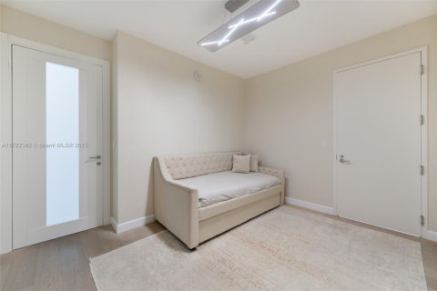 Copropriété à vendre à Sunny Isles Beach, Floride: 2 chambres, 192.31 m2 № 1892709 - photo 27