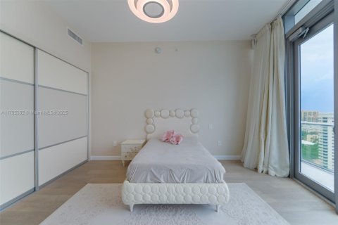 Copropriété à vendre à Sunny Isles Beach, Floride: 2 chambres, 192.31 m2 № 1892709 - photo 22