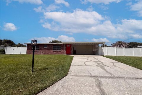 Villa ou maison à Winter Haven, Floride 2 chambres, 105.35 m2 № 2339159