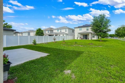 House in Kissimmee, Florida 4 bedrooms, 178.65 sq.m. № 2211836 - photo 12