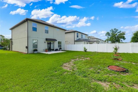 House in Kissimmee, Florida 4 bedrooms, 178.65 sq.m. № 2211836 - photo 14