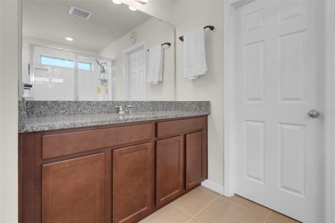 House in Kissimmee, Florida 4 bedrooms, 178.65 sq.m. № 2211836 - photo 18