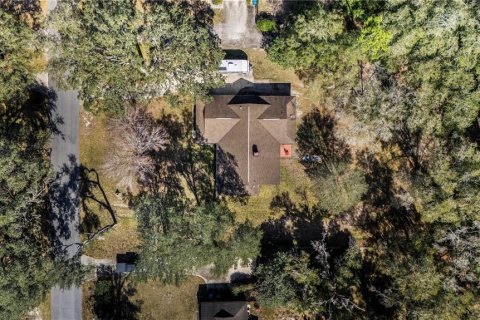 House in DeLand, Florida 3 bedrooms, 173.54 sq.m. № 2142116 - photo 20