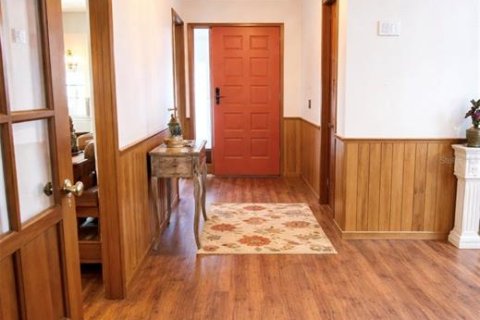 House in DeLand, Florida 3 bedrooms, 173.54 sq.m. № 2142116 - photo 3